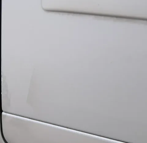Audi A4 B7 8E Tür vorne links Kombi+Limo mit Rahmen silber LY7W Türblatt
