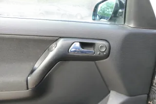 Golf 4 3 1E Cabrio 1E Türverkleidung Verkleidung Tür vorne links schwarz - Bild 4