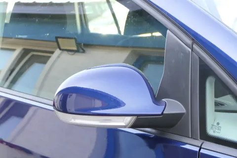 VW Golf 5M1 Plus elektrischer Spiegel rechts Blinker blau LD5Q Glas