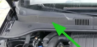 VW Up Abdeckung Windlauf Verkleidung Wischer Wasserkasten Wasserabweiser rechts - Bild 4
