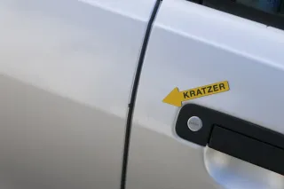 Audi 80 90 Tür vorne rechts Beifahrertür Rahmen Türblatt grau LY7T -ohne Anbaute - Bild 5