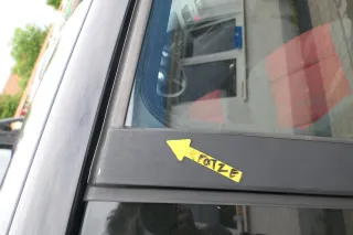 VW Lupo Seat Arosa Tür vorne rechts Beifahrertür schwarz L041 (für elektr.Fenst - Bild 11