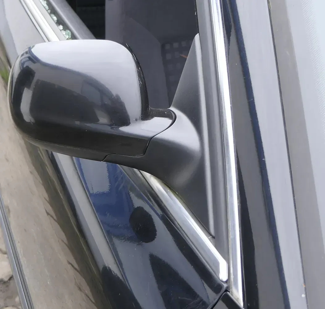 VW Passat 3B 3BG elektrischer Spiegel Außenspiegel rechts Glas schwarz L041 - Bild 1