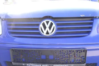 VW Polo 6N2 Stoßstange vorne Frontstoßstange Stoßfänger blau LA5C +Grill - Bild 2