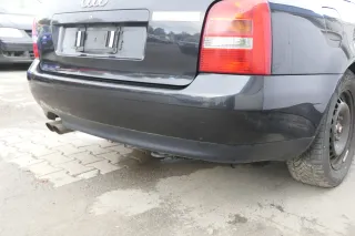 Audi A4 B5 Kombi Variant Stoßstange hinten Heckstoßstange schwarz LZ9W Facelift - Bild 4
