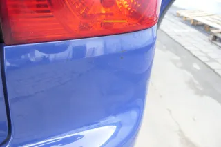 VW Touran 1T Stoßstange hinten Heckstoßstange Stoßfänger blau LL5M - Bild 5