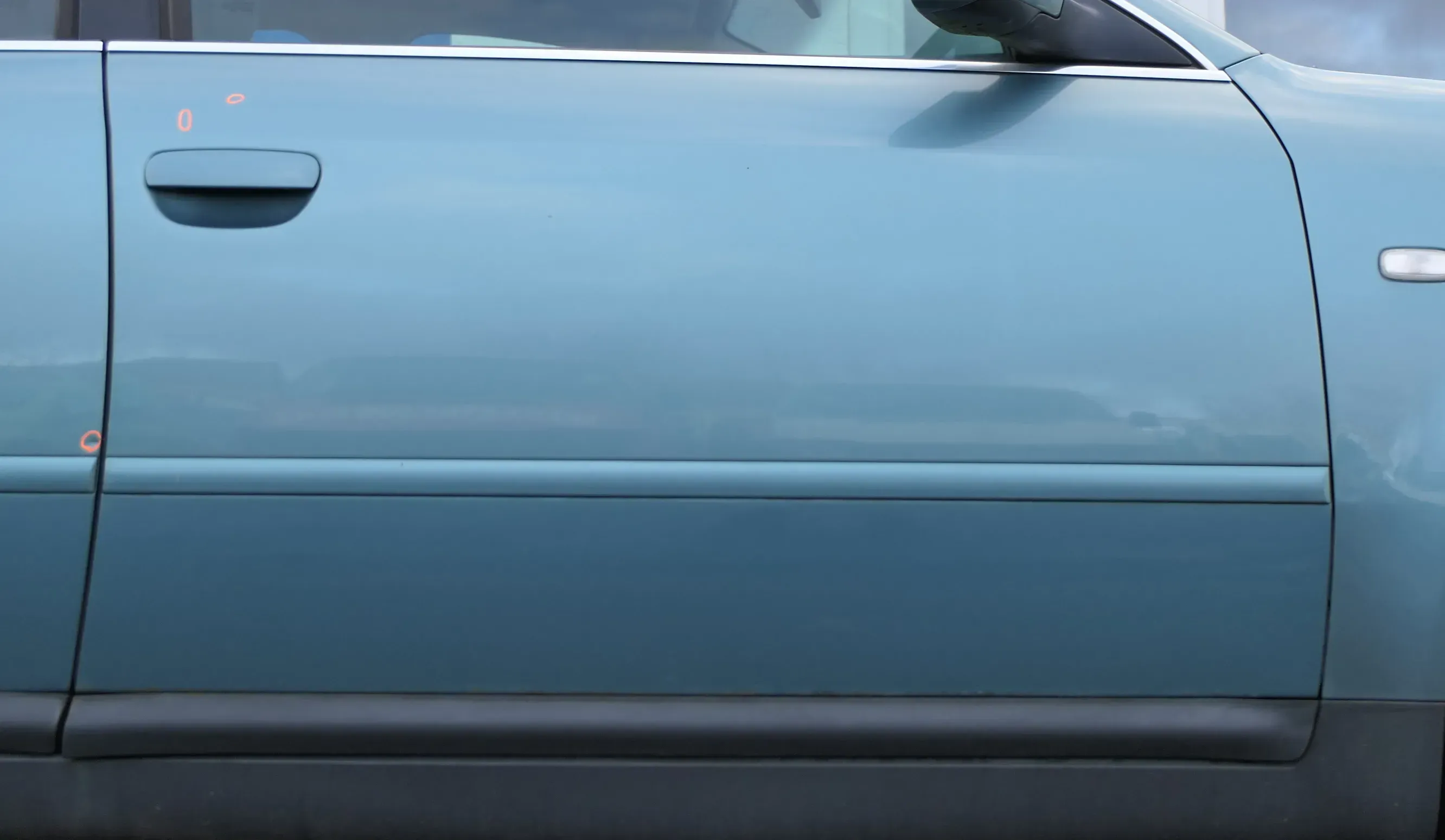 Audi A6 4B C5 Tür nur Türblatt vorne rechts Beifahrertür  grün blau LX6V jaspisg - Bild 1