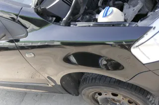 VW Fox 5Z Kotflügel vorne rechts schwarz L041 - Bild 3
