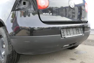 VW Golf 5 1K Limousine Stoßstange hinten Heckstoßstange schwarz LC9Z AHK auschni - Bild 4