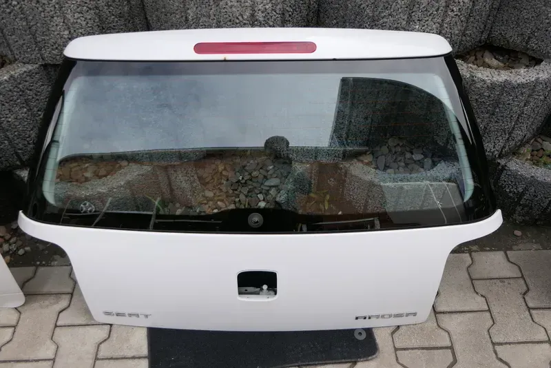 Seat Arosa Heckklappe Klappe hinten Kofferraumklappe weiß LB9A ab. ca. Bj. 2000 - Bild 1