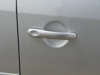 VW Touran 1T 1T3 Tür vorne rechts Beifahrertür silber LA7W - ohne Anbauteile - Bild 3