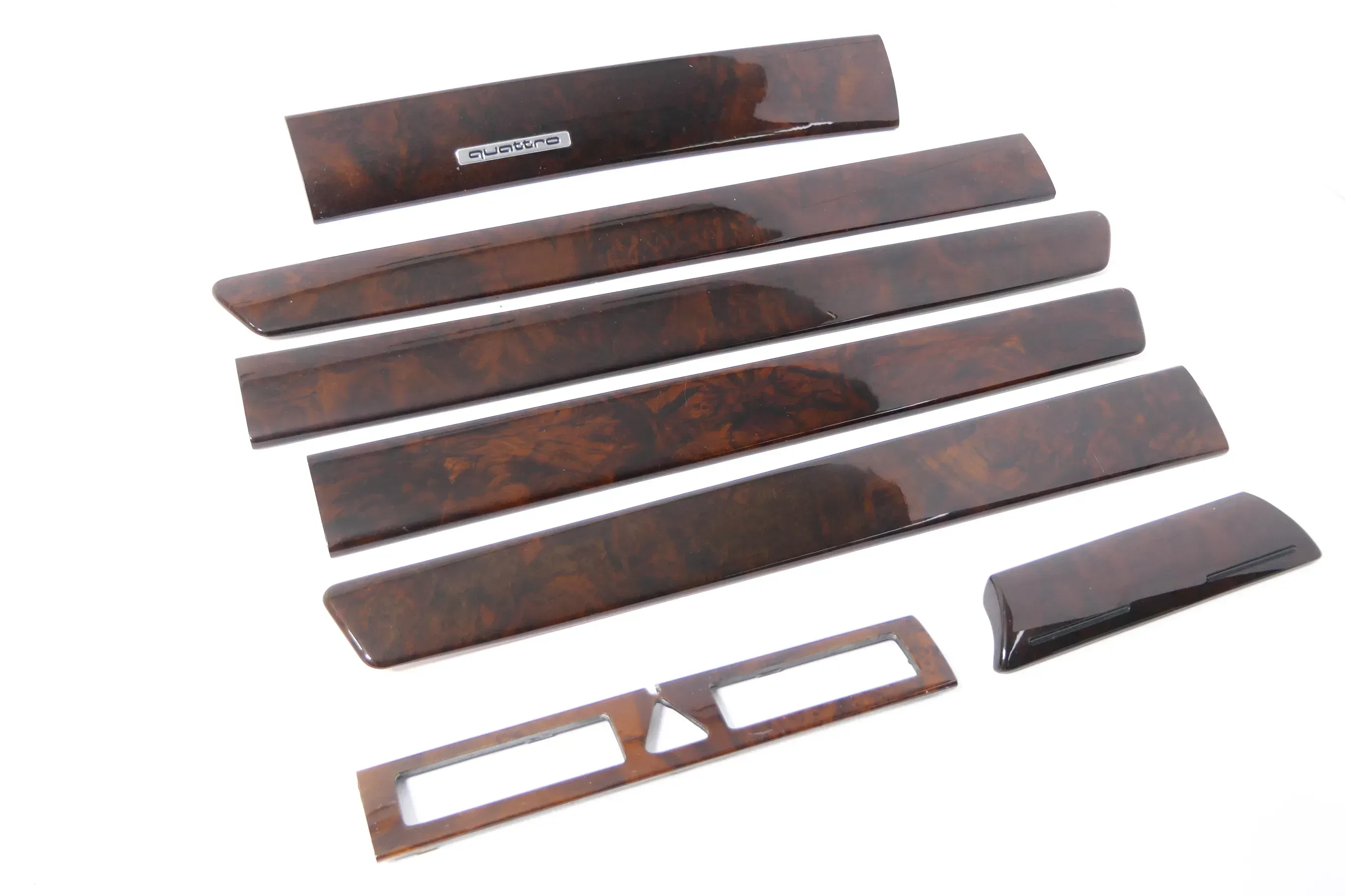 Audi A6 4B C5 Verkleidung Klappe Abdeckung Dekor Holz Optik Nußbaum Blende - Bild 1