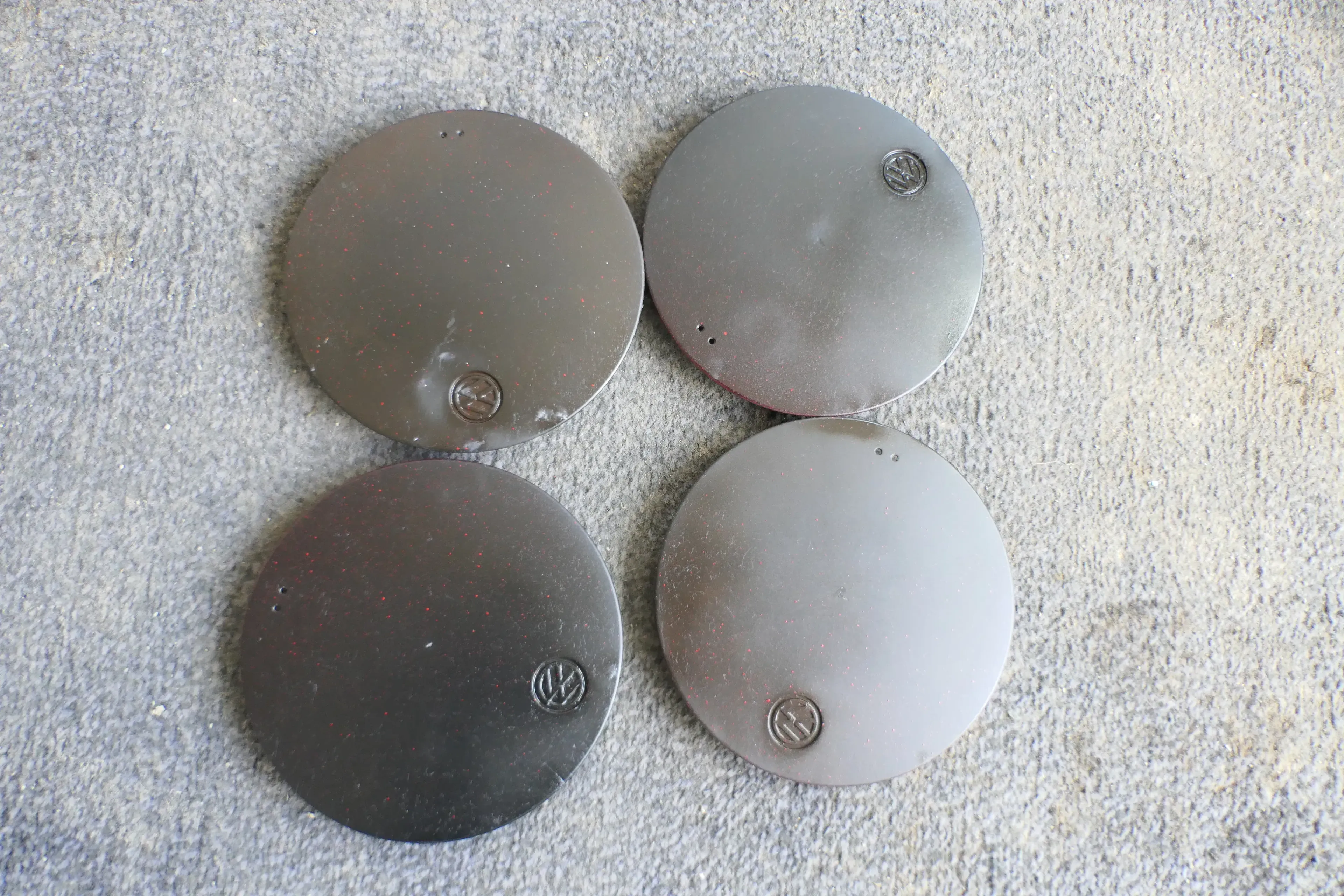 4x original VW T4 Radkappe Radzierkappe Abdeckung Schrauben klein 701601149 - Bild 1