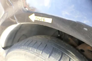 VW Passat 3B Kotflügel vorne links schwarz LC9Z blackmagic - Bild 3