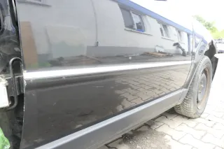 VW Passat 3B 3BG Kombi + Limo Tür vorne rechts Beifahrertür schwarz LC9Z chrom s - Bild 4