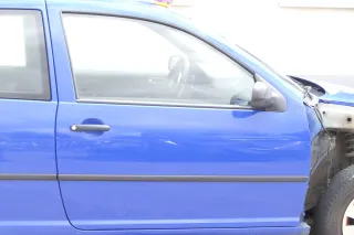VW Golf 4 Tür vorne rechts Beifahrertür 2/3-Türer blau LW5Z - ohne Anbauteile - Bild 1