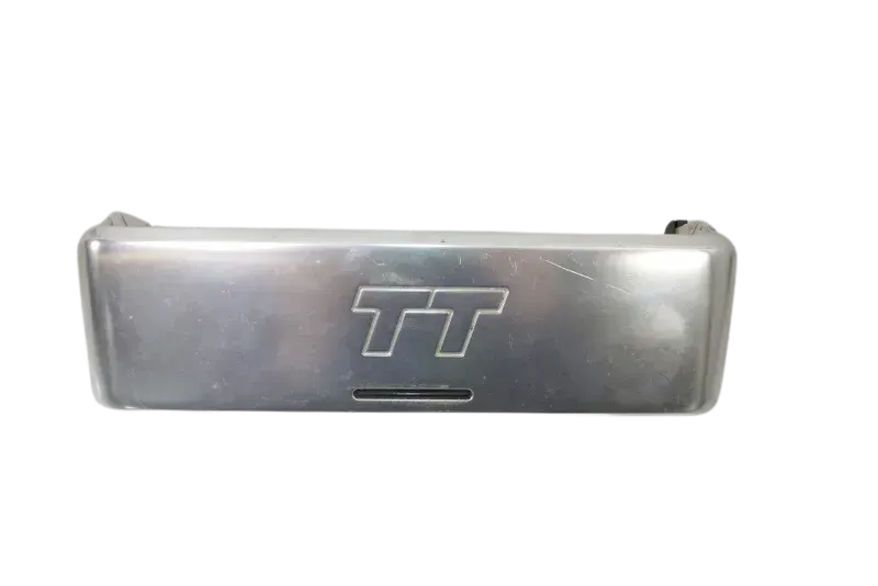 Audi TT 8N Blende für radio um MIttelkonsole Abdeckung Logo Zeichen Alu silber - Bild 1