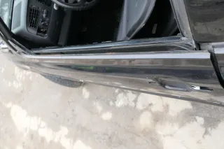 VW Golf 3 4 1E Cabrio Tür vorne links Fahrertür schwarz LC9Z - ohne Anbauteile - Bild 5