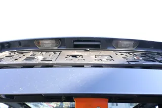 Octavia 1U Limousine Griffleiste Griff Heckklappe Heckklappengriff grau 8L8 LF7S - Bild 2