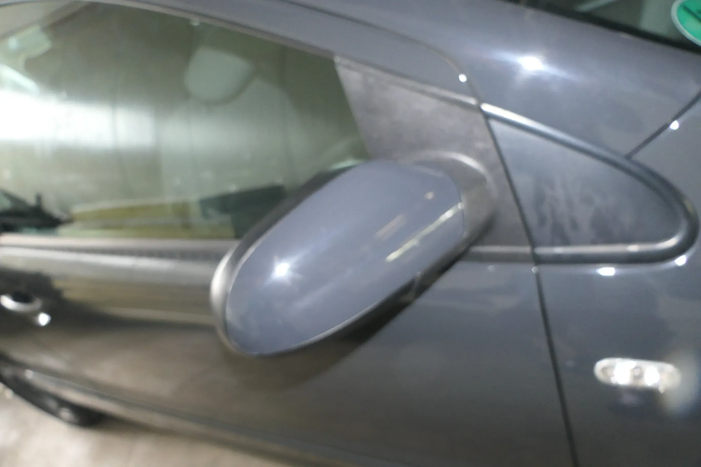 VW Fox 5Z manueller Spiegel Außenspiegel + Glas rechts grau LI7F - Bild 1