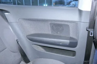 Audi A3 8P Seitenverkleidung Verkleidung hinten links schwarz 2/3-Türer Seite - Bild 1