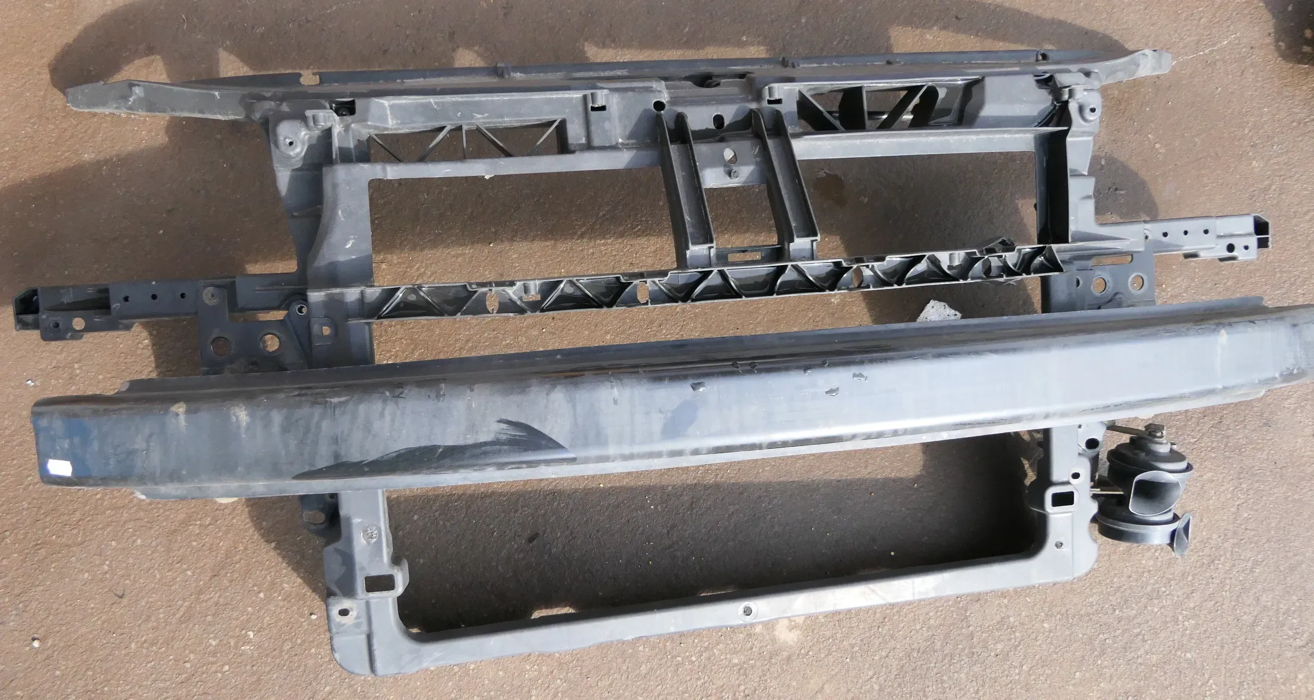 VW Polo 9N3 Schloßträger Klima Klimaanlage vorn ORIGINAL ca.2004-2009 - Bild 1