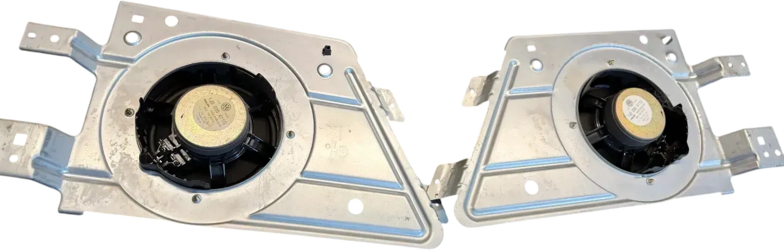 VW Golf 4 1J hinten links + rechts Lautsprecher Halter Halterung Box Boxen 2/3Tü - Bild 1
