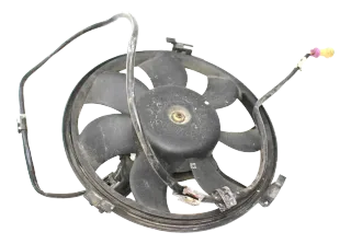 VW Passat 3B Lüftermotor Lüfter Lüfterrad Kühler Kühlerlüfter A4 B5 8D0959455C - Bild 1