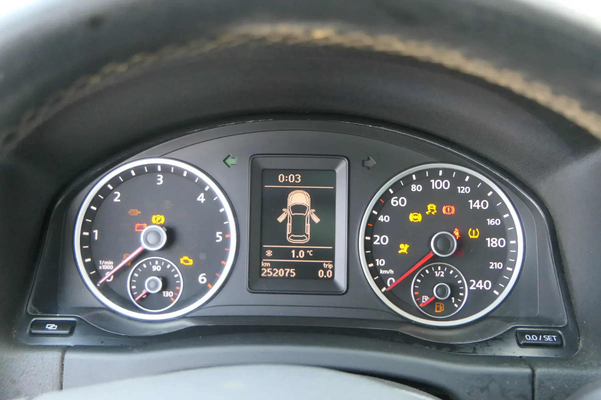 VW Tiguan 5N Tacho Tachometer Kombiinstrument 252.000km 5N0920872A TDI - Bild 1