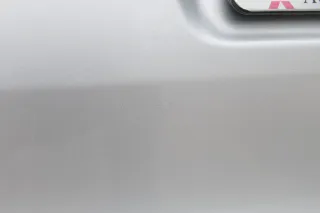 Passat 3BG Kombi Variant Heckklappe Klappe Kofferraumklappe silber LA7W Scheibe - Bild 5