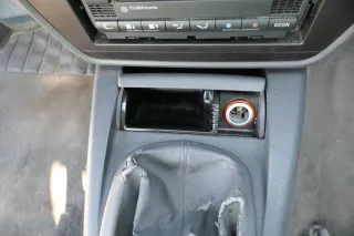 VW Passat 3BG Mitteltunnel für Aschenbecher Verkleidung um Schaltknauf Abdeckung - Bild 3