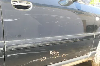 Audi A4 B5 Tür vorne rechts schwarz LY9B (Leiste+Griff beachten) Facelift brilli - Bild 2