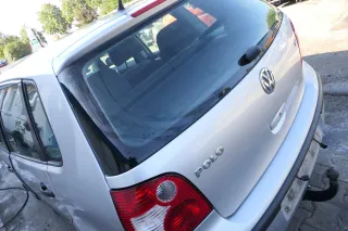VW Polo 9N3 Fun Heckklappe Kofferraumklappe Klappe hinten Scheibe silber LA7W - Bild 3