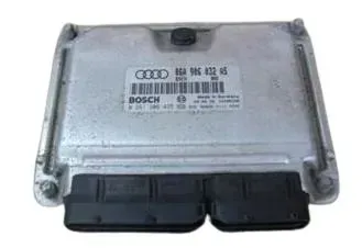 Audi A3 8L Steuergerät Motor 1,8T ARZ 06A906032AS ARZ 06A 997 032 GX - Bild 1