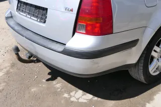 VW Golf 4 Kombi Avant Stoßstange hinten Heckstoßstange Stoßfänger silber LA7W - Bild 4