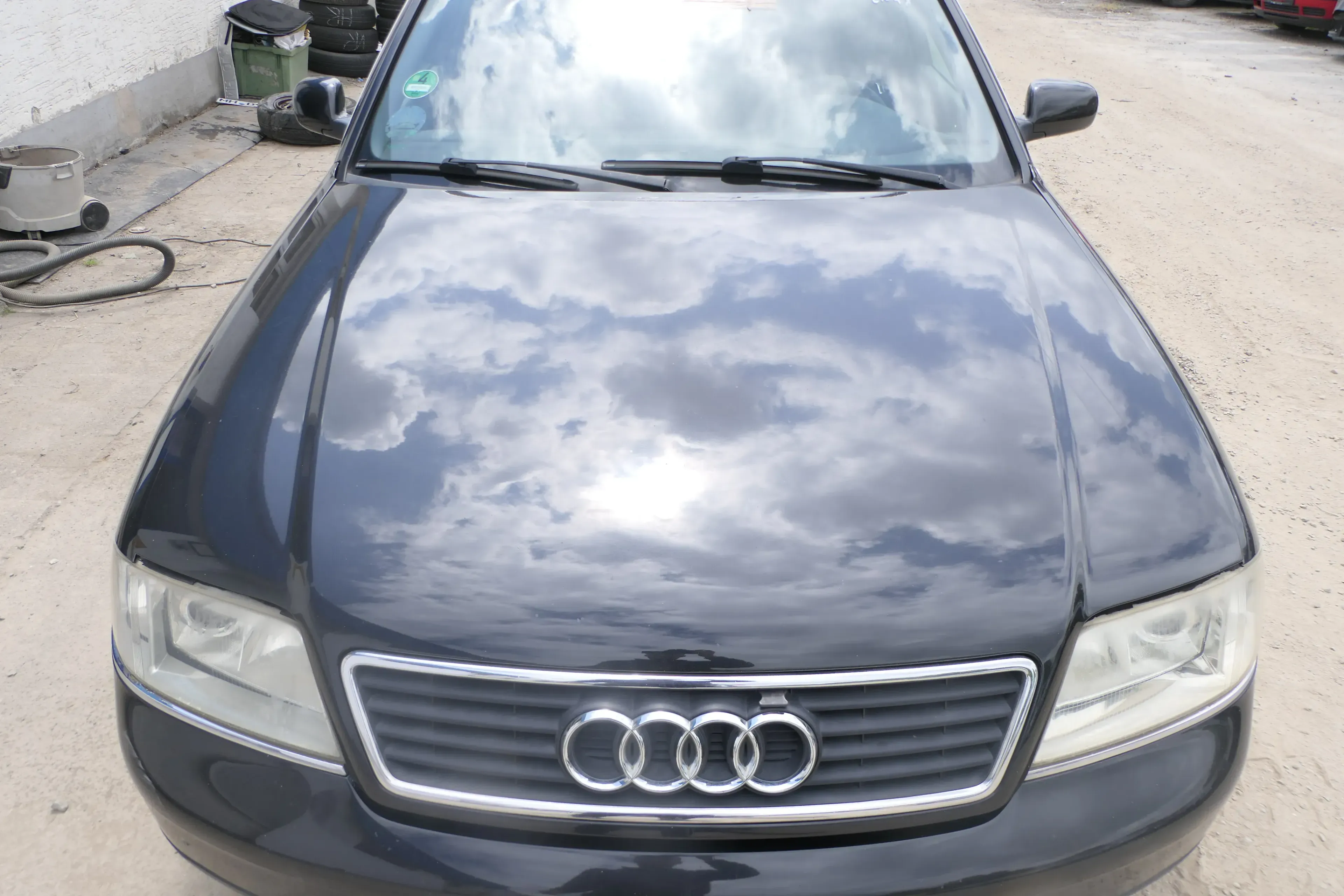 Audi A6 4B Motorhaube Klappe vorn (bis ca. Ende 2001) LN4J schwarz - Bild 1