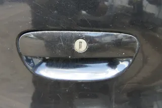 VW Polo 9N3 9N Heckklappe Kofferraumklappe Klappe schwarz LC9Z - Scheibe - Bild 3