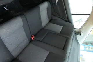 VW Bora Limousine Stufenheck Sitz Rückbank Rücksitzbank Sitzfläche Sitze - Bild 1
