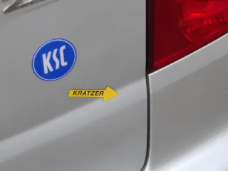 VW Touran 1T Heckklappe Kofferraumklappe hinten silber LA7W mit Scheibe - Bild 10