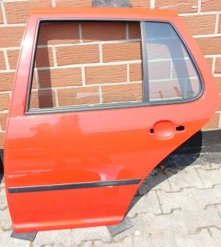 VW Golf 4 Limousine Tür hinten links rot LP3G (KEINkombi) 4/5-Türer Limo - Bild 1
