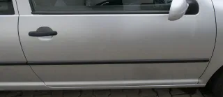 VW Golf 4 Tür vorne rechts Beifahrertür 2/3-Türer LA7W silber grau ohnAnbauteile - Bild 4