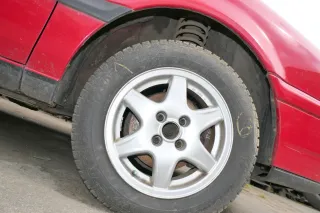 VW Passat 3A 35i Radhausschale Dämpfung Radhaus vorne rechts 3A0809962 - Bild 1