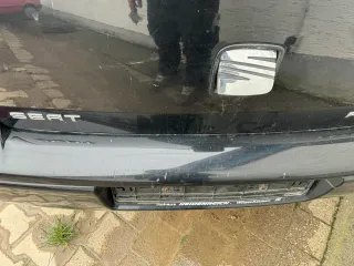 Seat Arosa 6H Stoßstange hinten schwarz L041 Faceliftmodell Heckstoßstange - Bild 11