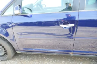 VW Touran 1T 1T3 Tür vorne links Fahrertür blau LB5N -OHNE Anbauteile    ROST - Bild 3