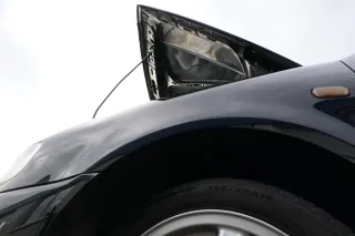 VW Polo 6N 6N1 Kotflügel vorne links schwarz L041 - Bild 8