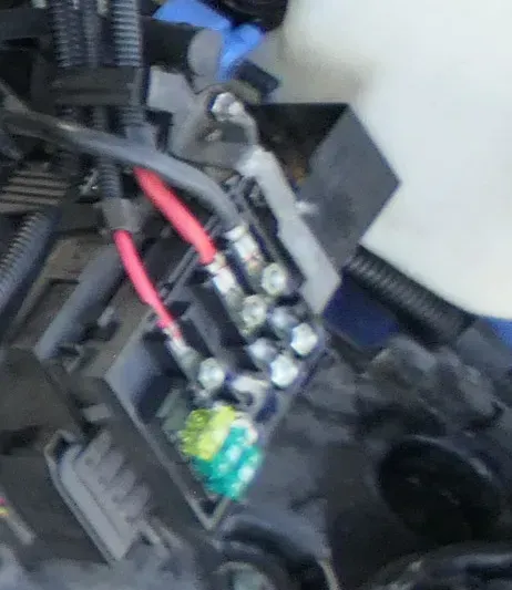 Polo 6N2 Lupo 6N 6X0937550 Sicherungskasten Sicherungsdose Abdeckung Batterie 3 - Bild 1