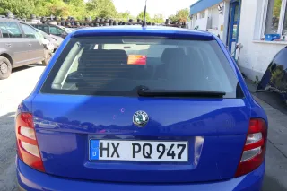Skoda Fabia 6Y6 Schrägheck Heckklappe Kofferraumklappe hinten blau LF5K - Bild 1