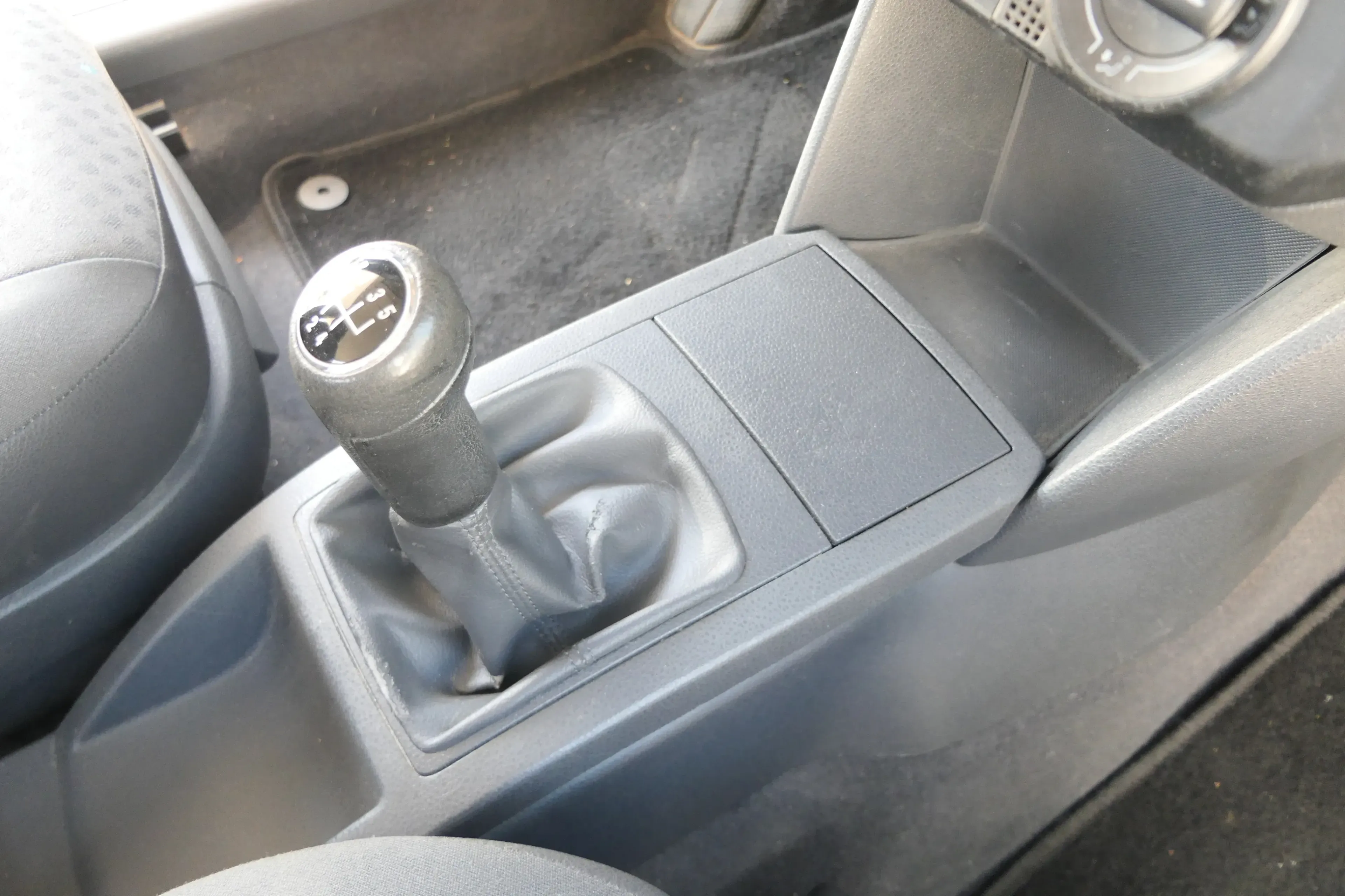VW Polo 9N 9N3 Schaltknauf Schaltsack Schaltung Schaltknüppel 6Q1711113F QFJ - Bild 1