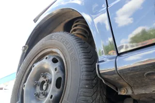 Skoda Fabia 6Y Kotflügel vorne link schwarz LF9R auch Kombi - Bild 2