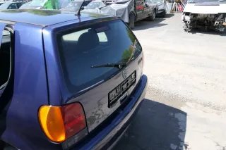 VW Polo 6N Heckklappe Klappe hinten Kofferraumklappe mit Scheibe blau LB5N - Bild 4